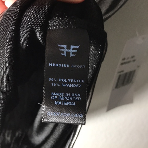 NWT Heroine Sport Mercury Tee Chrome - Picture 7 of 7